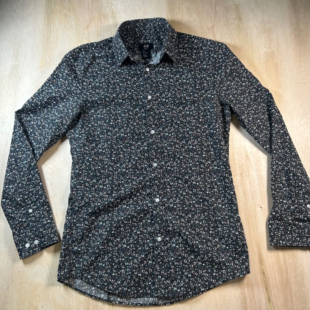 HM Easy Iron Slim Fit Floral Button Down Shirt Mens Small Black Blue Long Sleeve